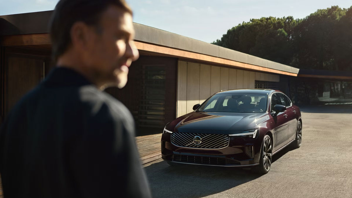 Volvo S90 Plug in Hybrid 2026