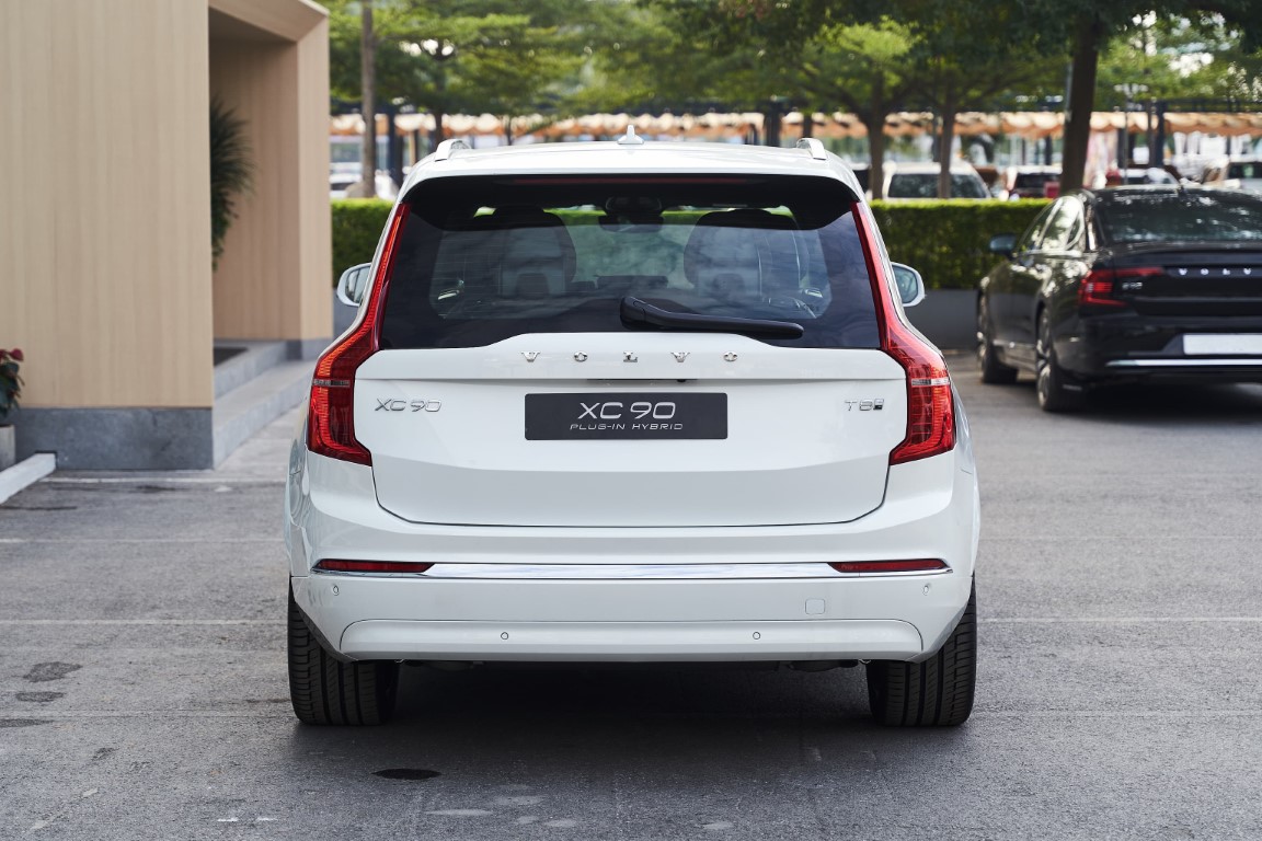 ĐÈN HẬU VOLVO XC90 PLUG-IN HYBRID ULTRA 2025 - 2